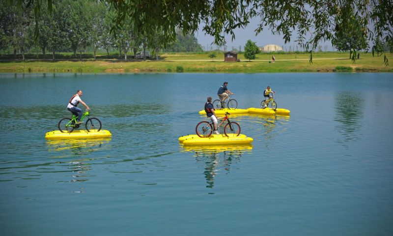 Shuttle bike maakt van je eigen fiets een waterfiets