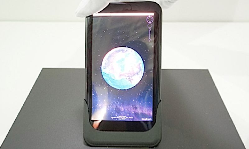 Deze flexibele smartphone buig je om apps te bedienen