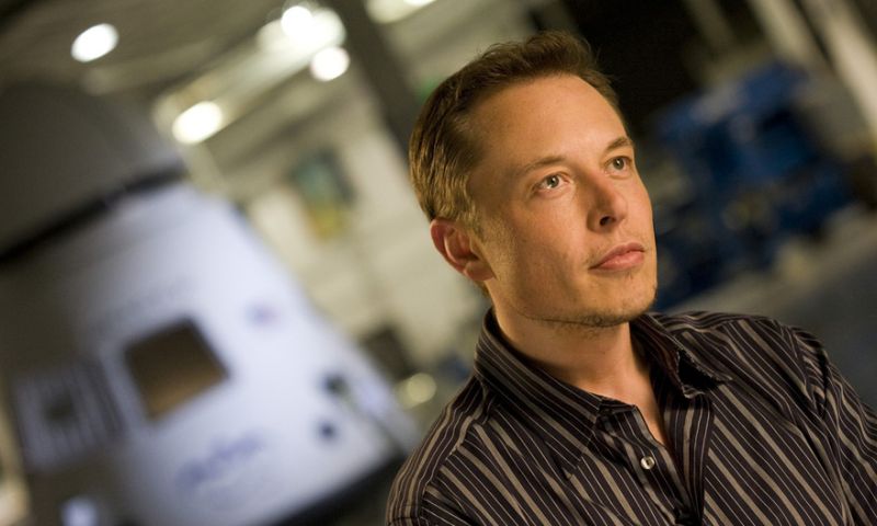 Elon Musk: 'Universeel basisinkomen nodig door opkomst werkrobots'