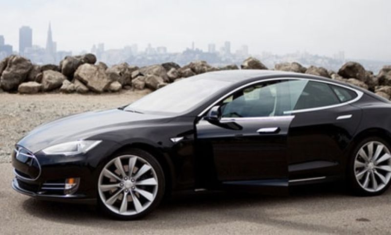 Tesla gebruikt je smartphone als autosleutel
