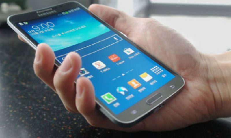 Samsungs Galaxy Round kan je rollen