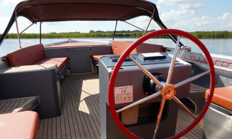 Bright Ideas 037: Zelfgebouwde elektrische sloep als 'Tesla op water'