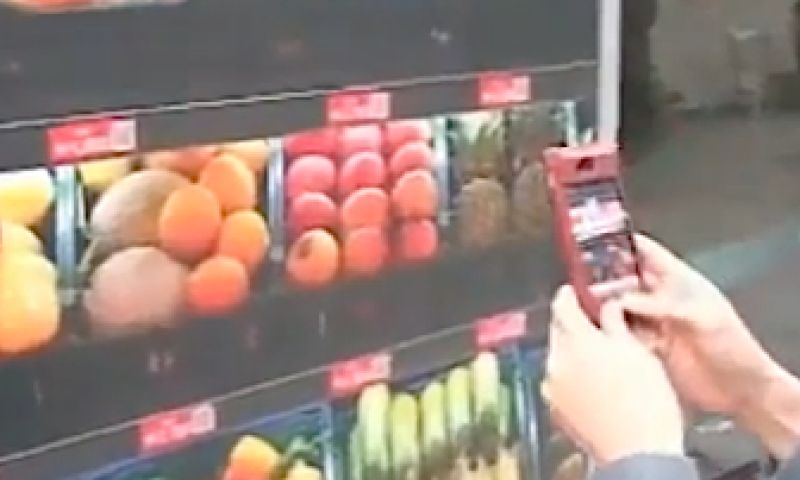  Met QR-codes shoppen terwijl je op de metro wacht