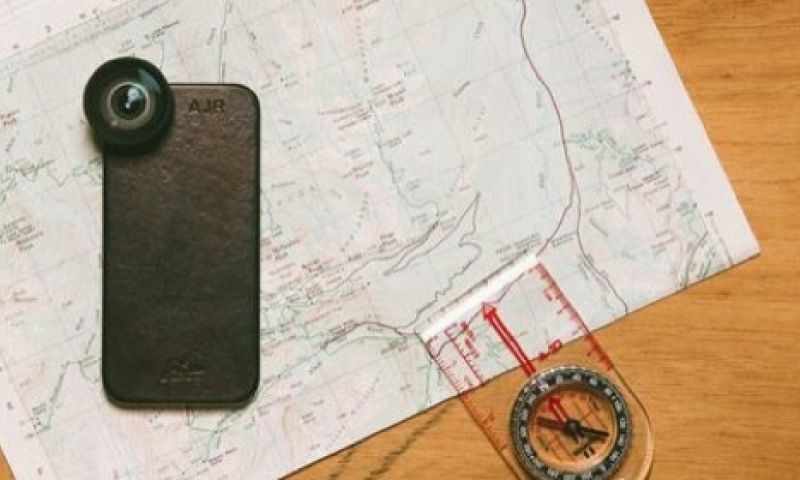 Deze iPhone en Galaxy opschroeflens raak je in elk geval niet snel kwijt