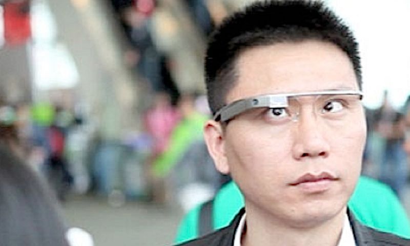 Google begint helemaal opnieuw met Glass