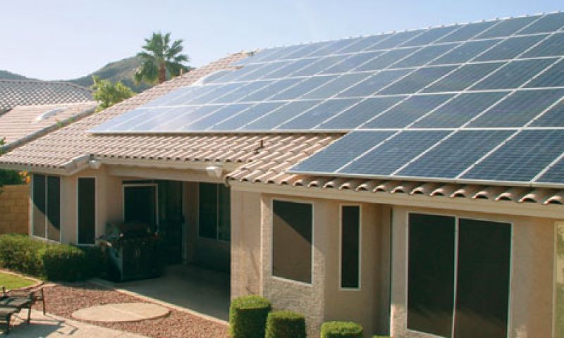 Elon Musk bouwt mega-fabriek voor efficiënte zonnepanelen