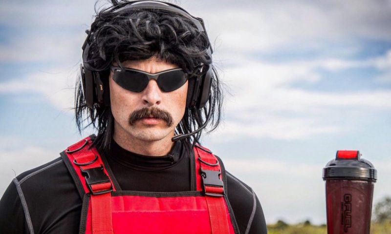 Populaire Twitch-streamer Dr Disrespect na ban verder op YouTube