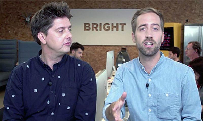 Nu terugkijken: de eerste aflevering van Bright TV