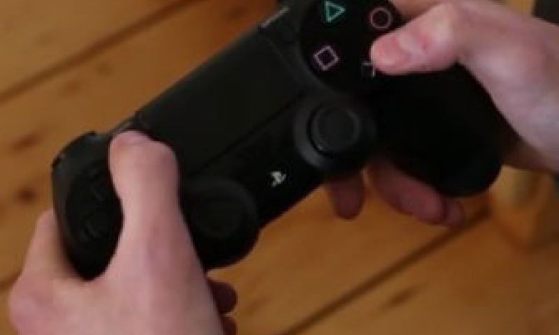 Uitpakparty: Sony Playstation 4