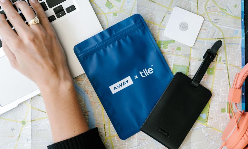 Deze koffer heeft een Bluetooth-bagagelabel 