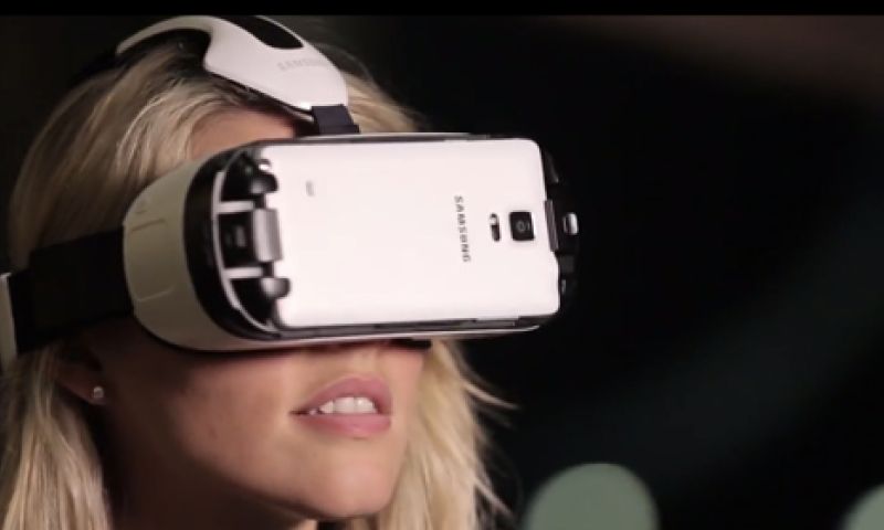 Virtual reality: ideaal om tijd te doden in het vliegtuig?