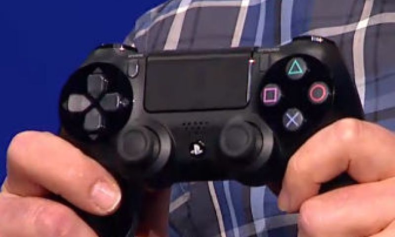 Sony kondigt Playstation 4 aan maar showt alleen de controller