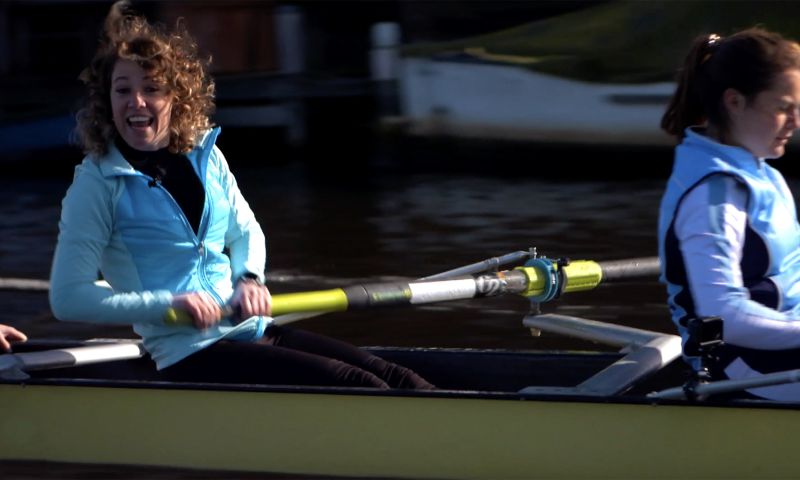 Fitgirl Hannelore gaat roeien met een tracker