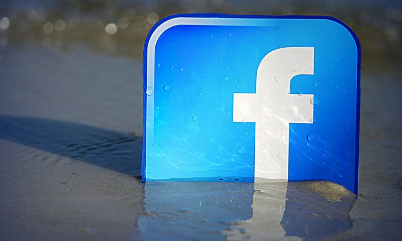 Facebook geeft berichten van vrienden voorrang in nieuwsfeed