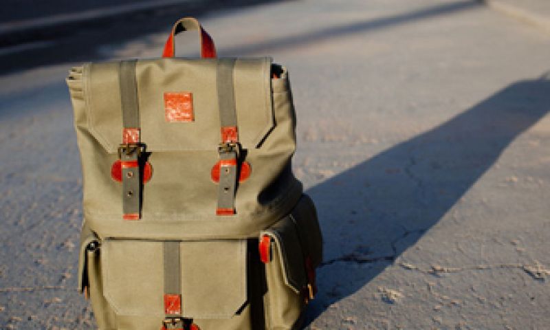 In deze cameratas past zelfs een laptop