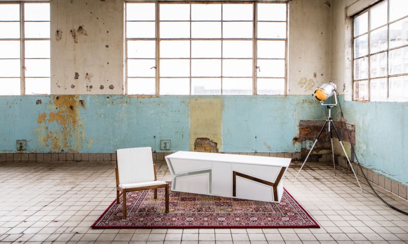 Tafel stoel kast combinatie tiny house micro woning salontafel