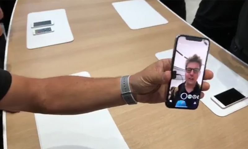 Eerste indruk iPhone X: 'Grote stap voor Apple, niet voor de smartphone'