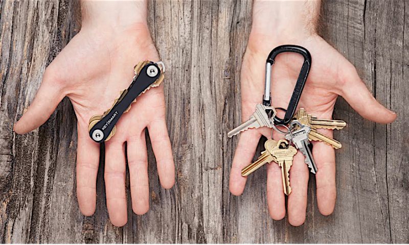 Zwitsers zakmes voor sleutels is handig en houdt je scherm krasloos