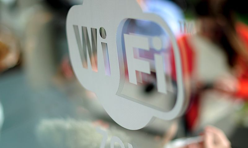 EU-wifi komt er: internetten op kosten van Europa