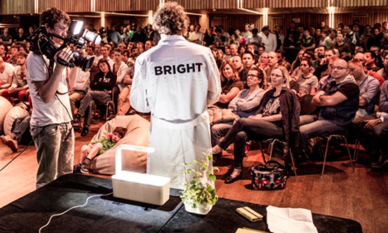 BrightDayGemist: Uitpakparty XL