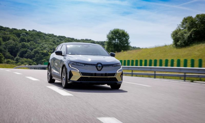 elektrische renault megane e-tech electric prijs prijzen verlagen prijsverlaging tesla