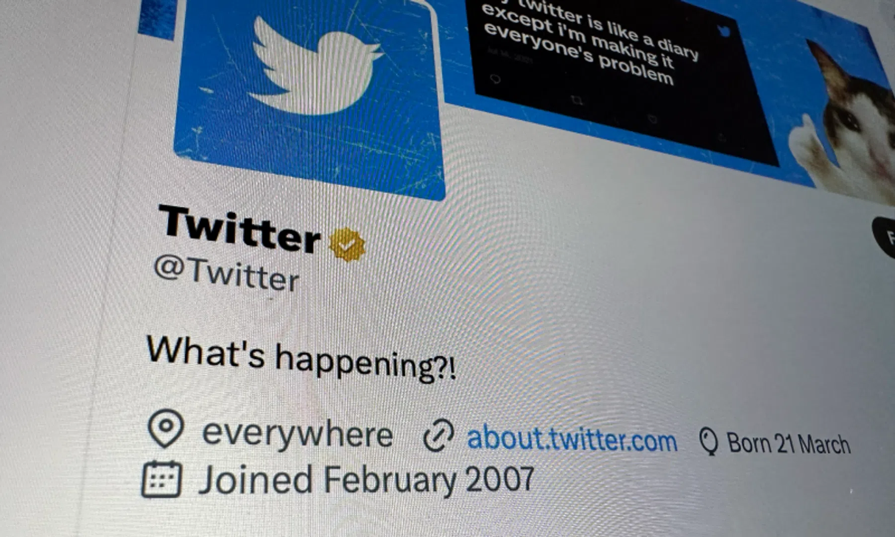 twitter bedrijven betalen gouden vinkje verificatie 