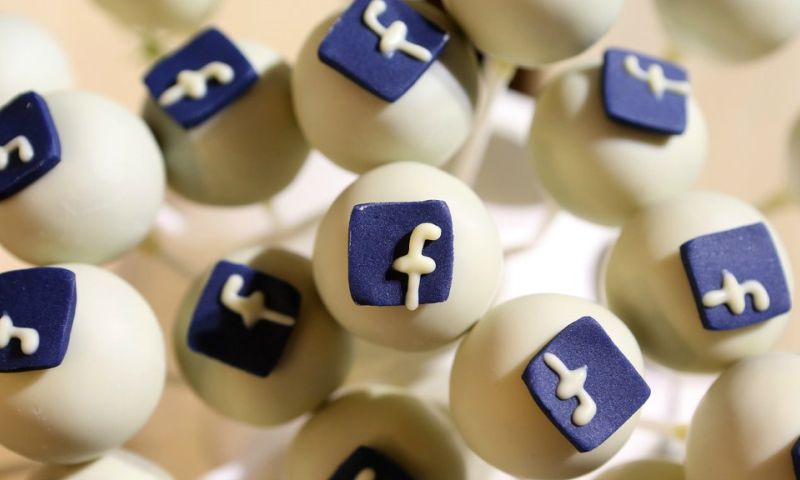 Facebook mag niet zomaar in je adresboek neuzen