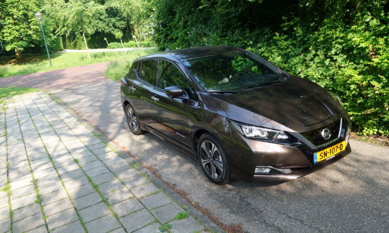 Nieuwe Nissan Leaf 2018 accu laden carplay android