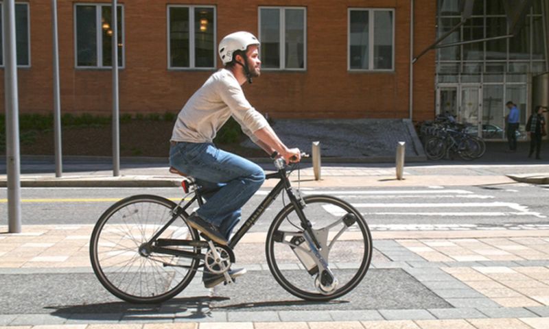 Dit wiel geeft elke fiets elektrische power