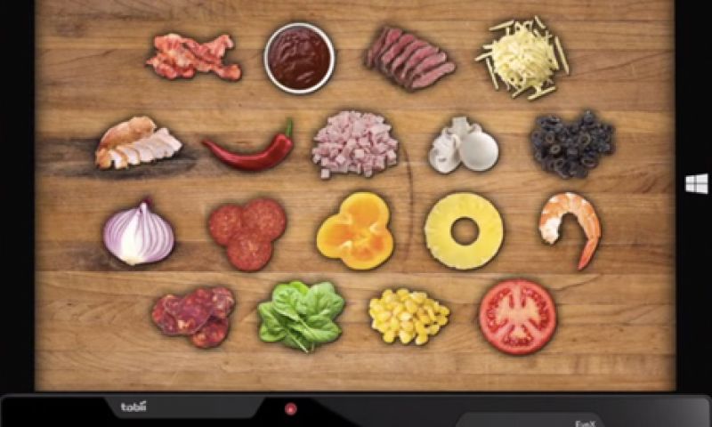 Deze tablet ziet aan je ogen welke pizza je wilt