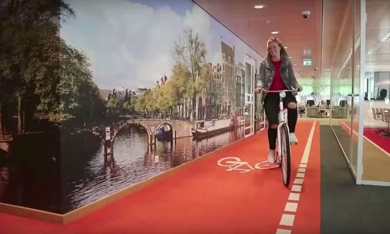 Binnenkijken bij Facebook, LinkedIn en Takeaway.com