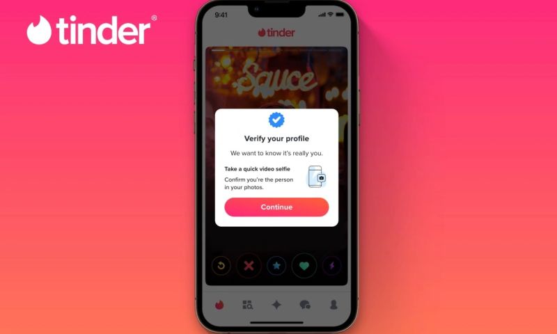 © Tinder