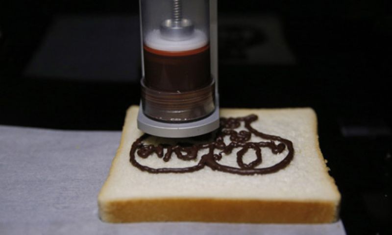 Betaalbare 3D-printers voor eten, namaakhout en -metaal