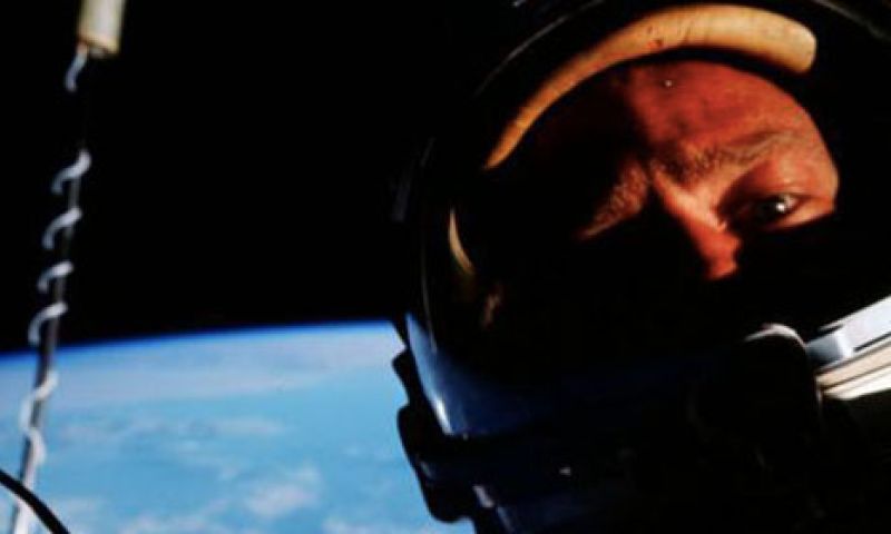 Jammer voor je: Buzz Aldrin maakte 'beste selfie ooit' al in 1966