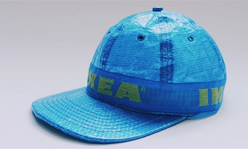 Deze pet doet de nagemaakte IKEA-tas na