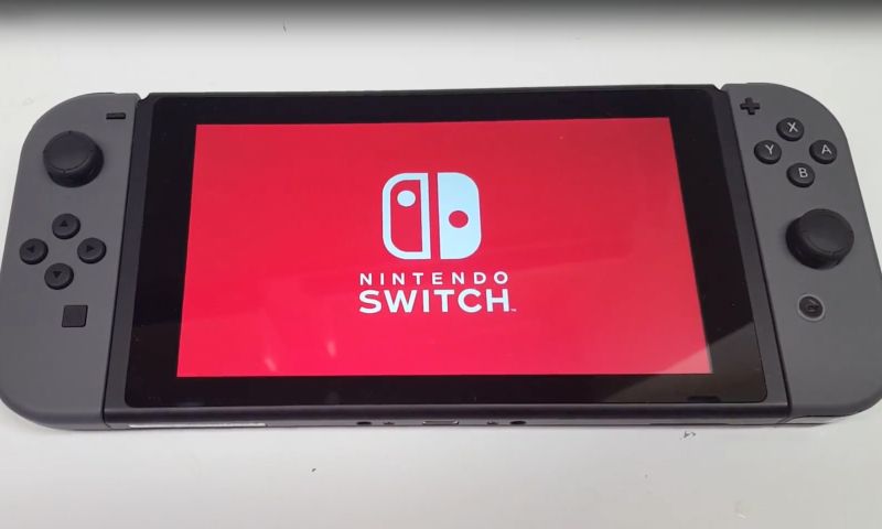 Geluksvogel krijgt Nintendo Switch twee weken te vroeg