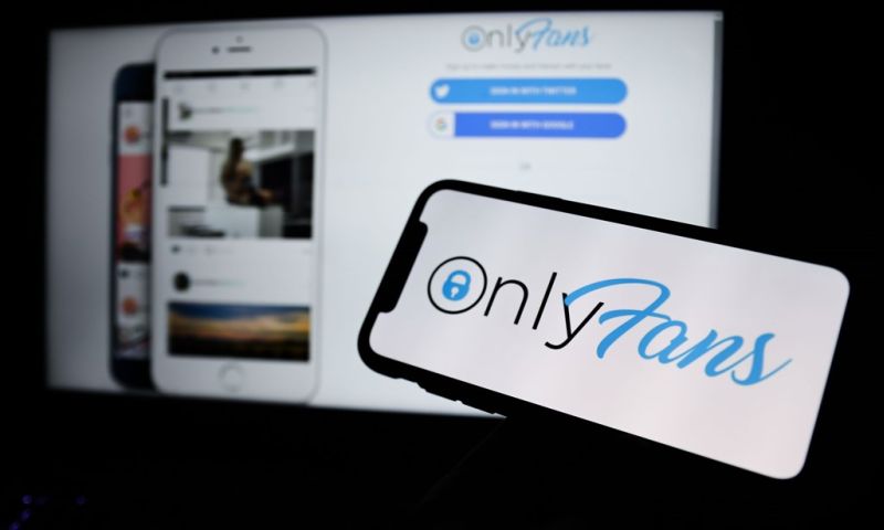 onlyfans toch geen verbod op pornobeelden porno blijft toegestaan