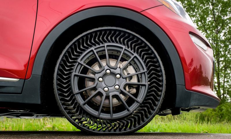 GM en Michelin testen nieuwe autobanden zonder lucht
