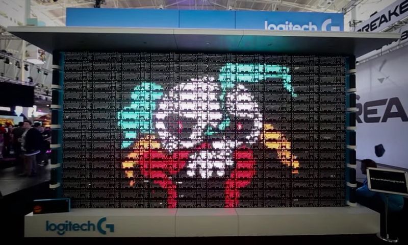 Video: Animatie met 160 toetsenborden