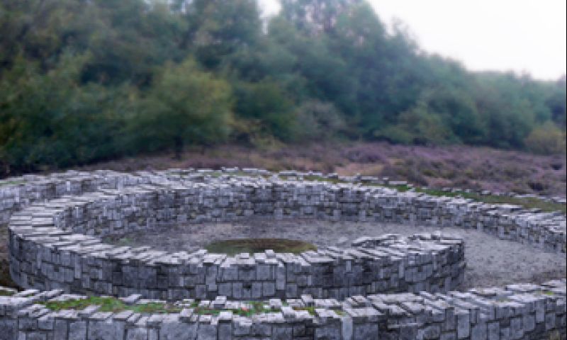 Grafheuvel van steen