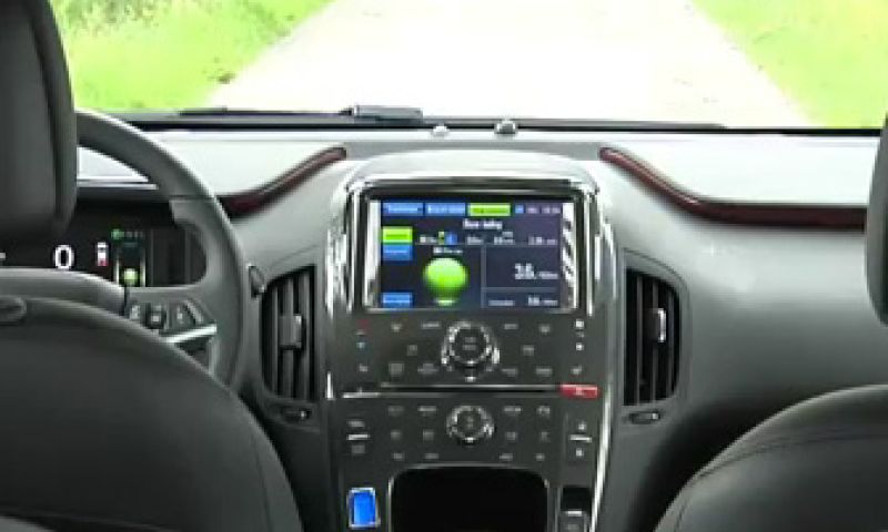 Cockpit: Opel Ampera