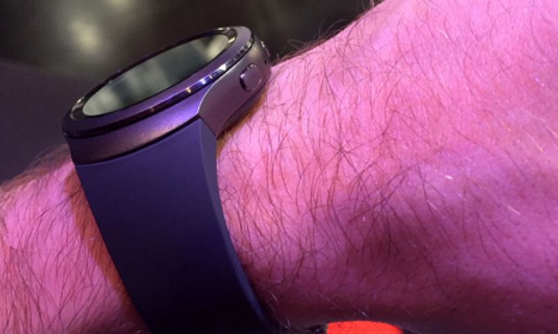 Samsungs nieuwe smartwatch kost vanaf 349 euro