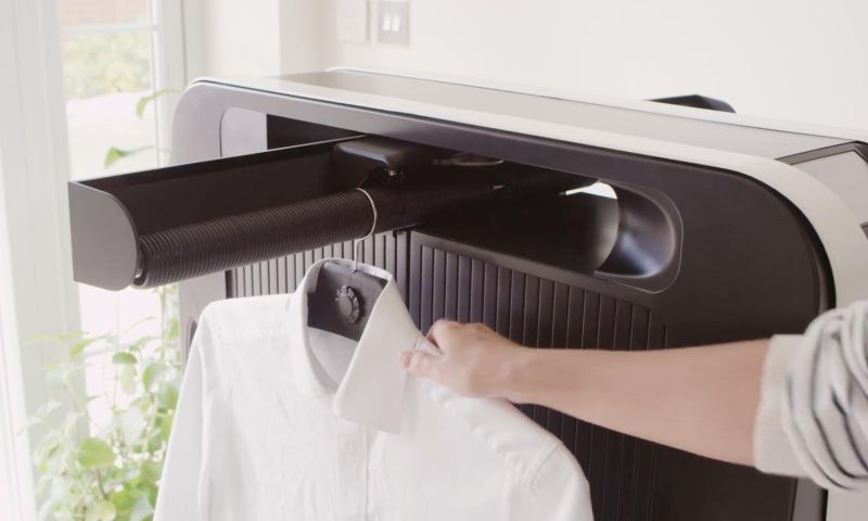 Gadget strijkt 12 kledingstukken in drie minuten