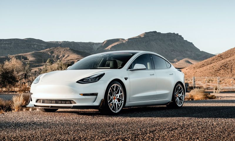 Tesla verlaagt prijzen van instapmodellen Model 3 en Model Y