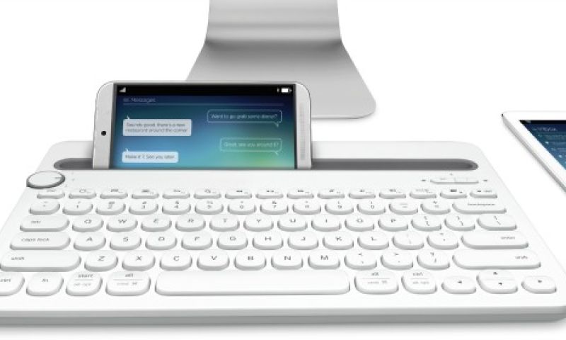 Dit betaalbare toetsenbord werkt met al je devices