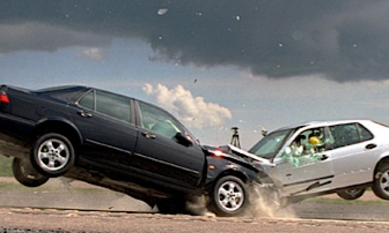 Intelligente bijrijder grijpt in bij slipgevaar