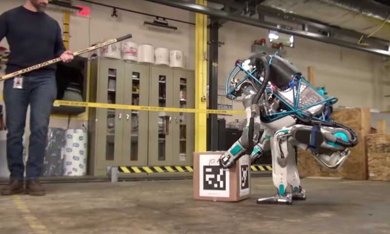 Video: Nieuwe versie van robot Atlas is niet omver te krijgen