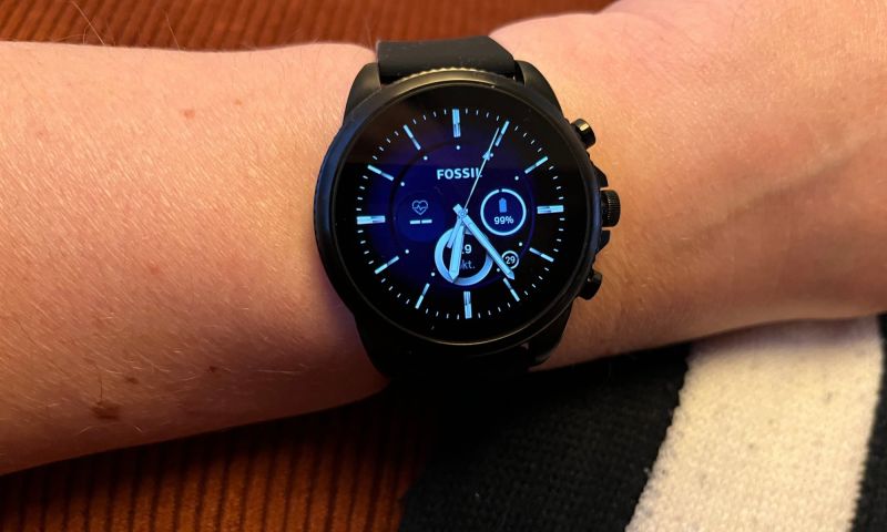 smartwatch Fossil Gen 6 slim horloge wear os watch