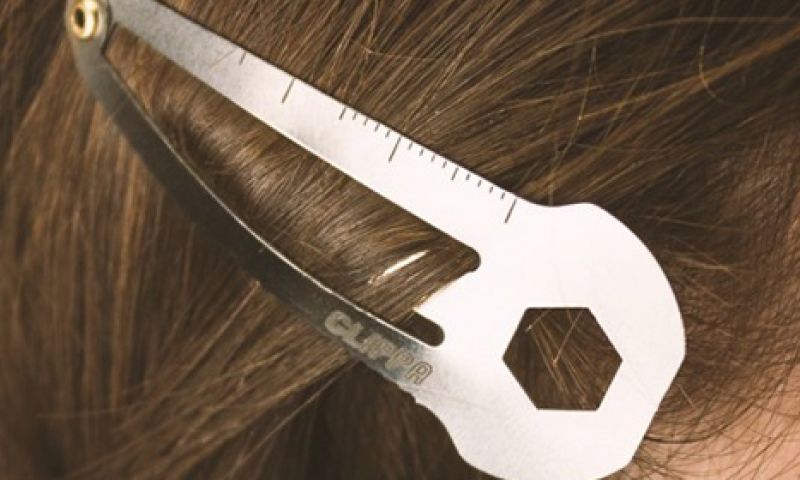 Video: Haarspeld met ingebouwd gereedschap