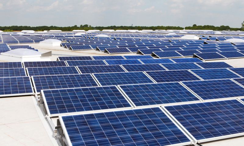 Zonnepanelen halen straks energie uit regen